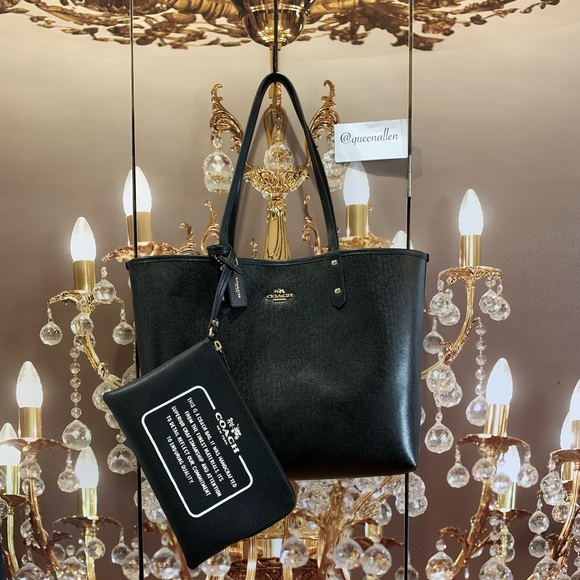 Coach Handbags - PRICE DROP 🔻 Coach Reversible City Tote- Black/Chalk (White)